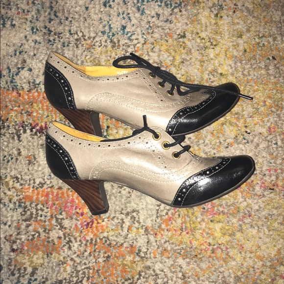 COPY - Jeffery Campbell Shoes - Picture 1 of 6